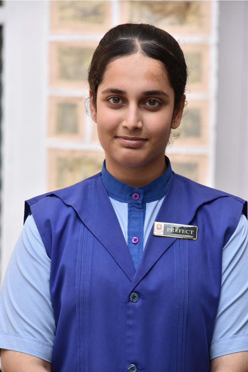 PREFECT CLASS XI A SAKSHI MOTWANI